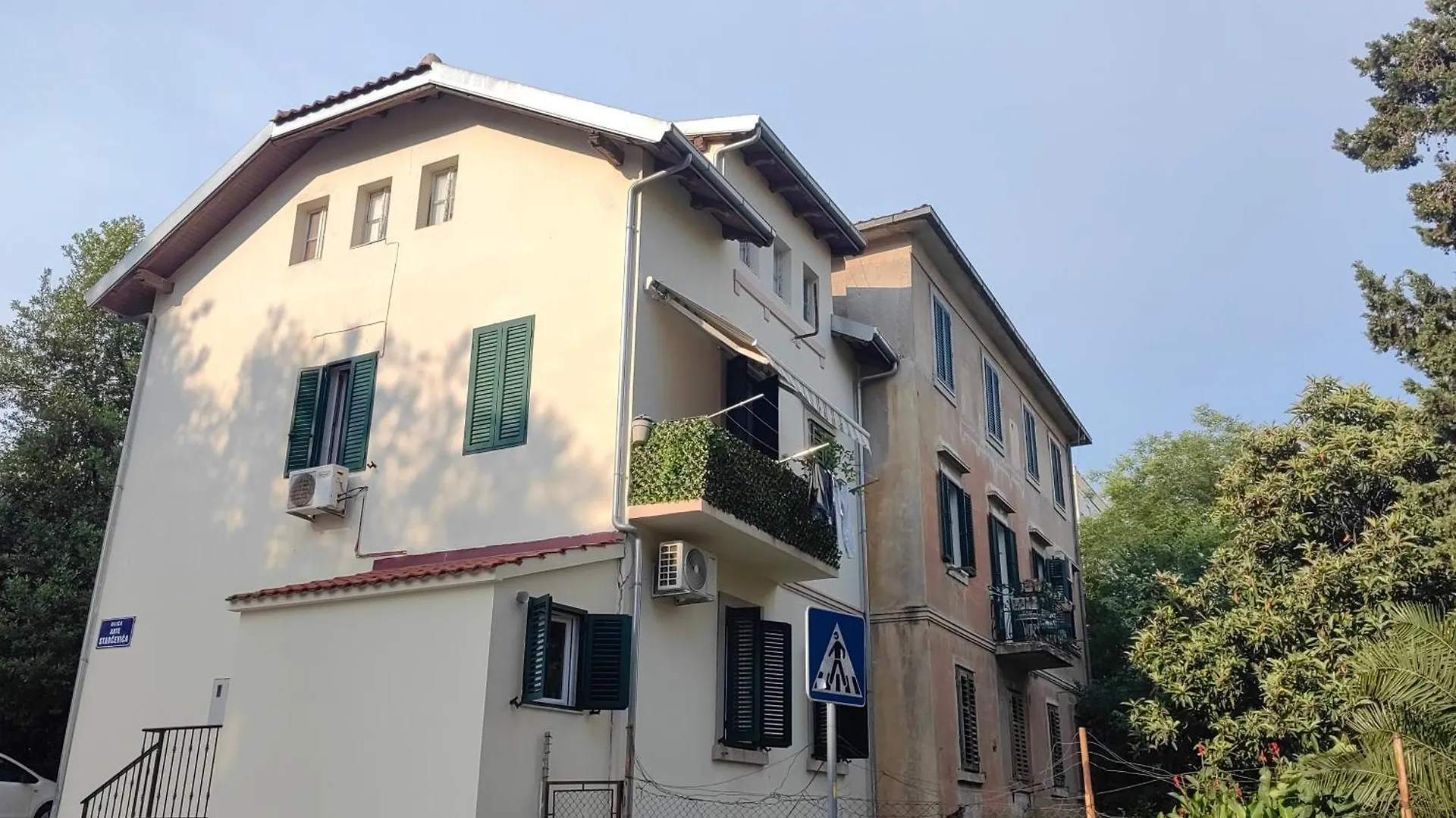 Relax And Enjoy Apartments Split Croatia